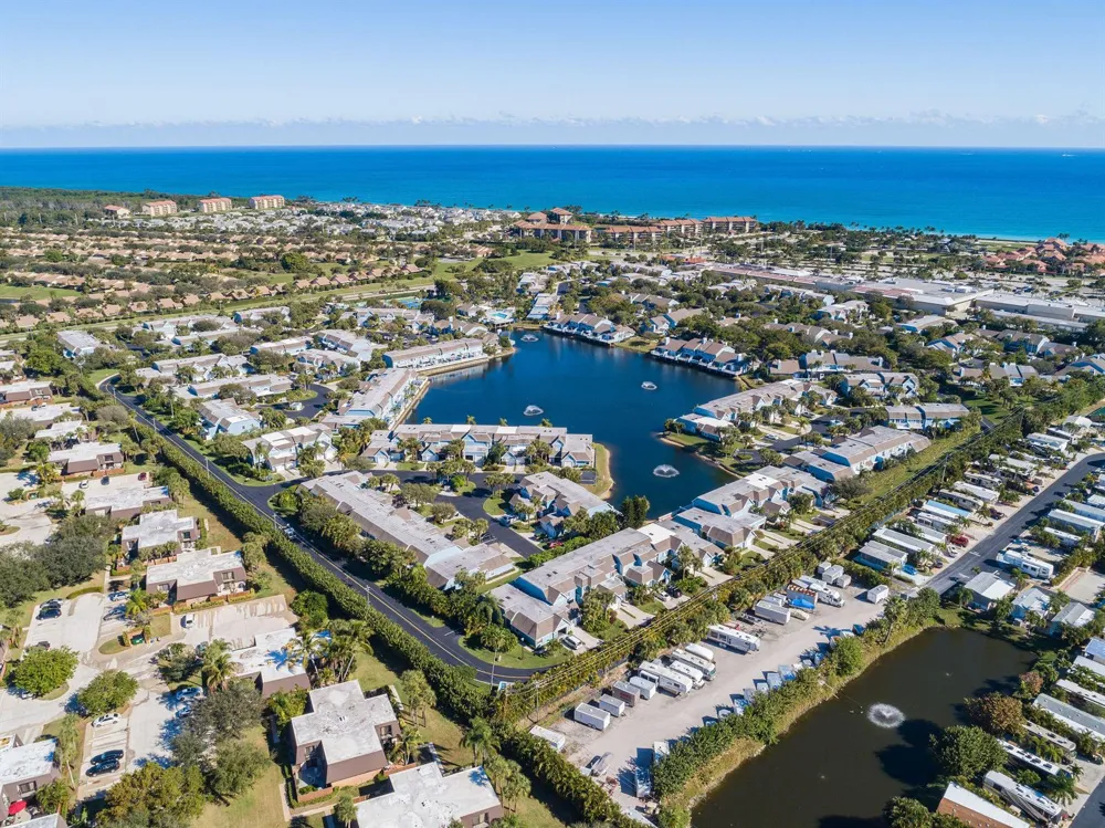 717 Ocean Dunes Circle Jupiter, FL 33477