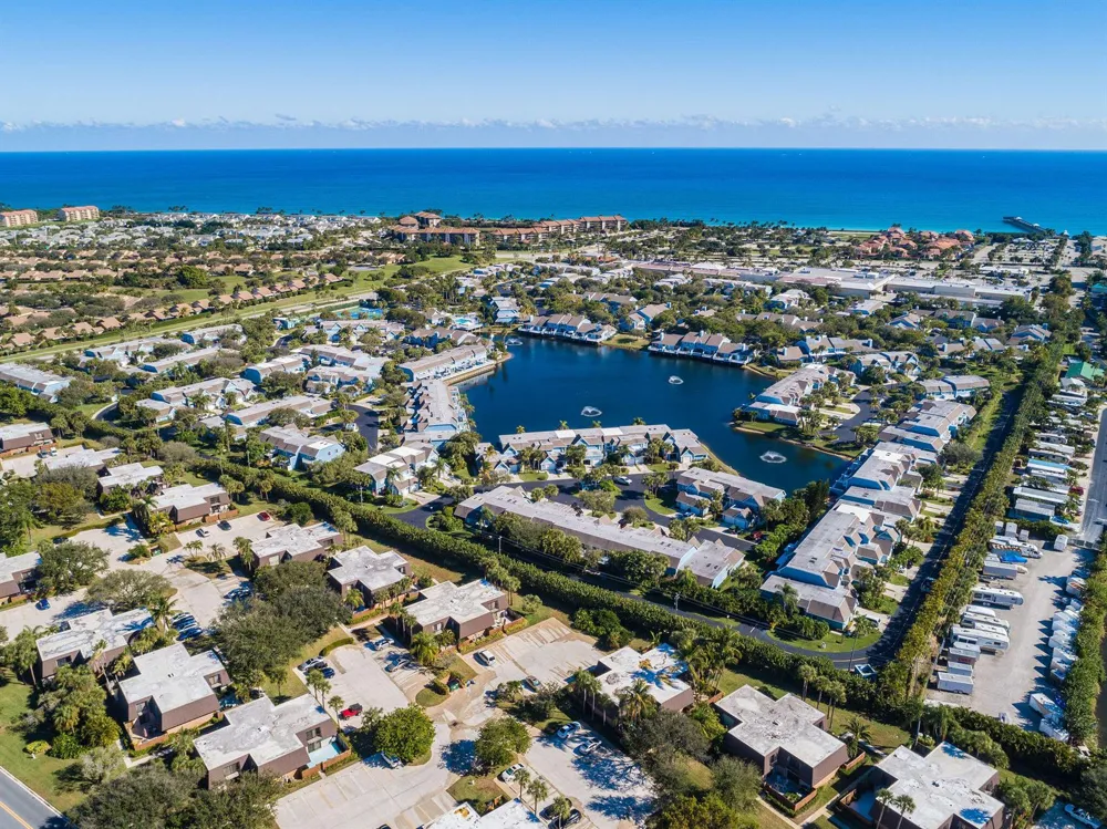 717 Ocean Dunes Circle Jupiter, FL 33477