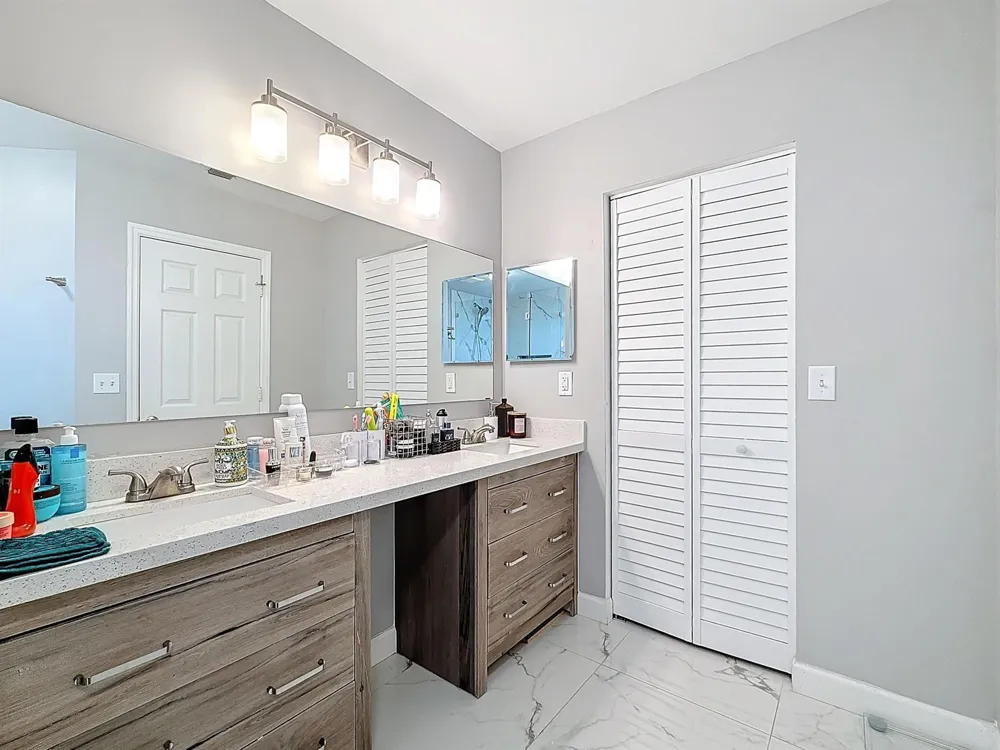 3123 Sunset Circle Margate, FL 33063