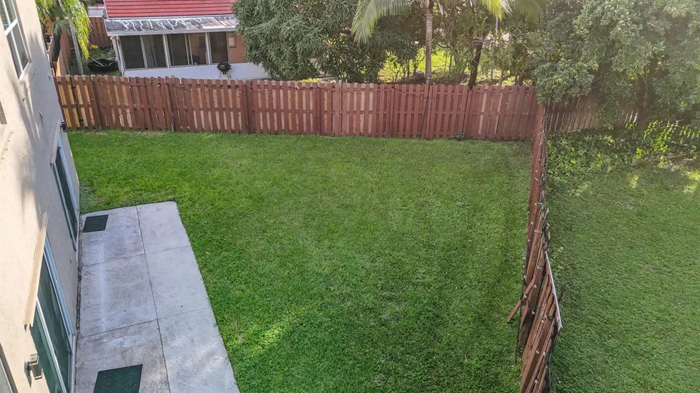 3123 Sunset Circle Margate, FL 33063