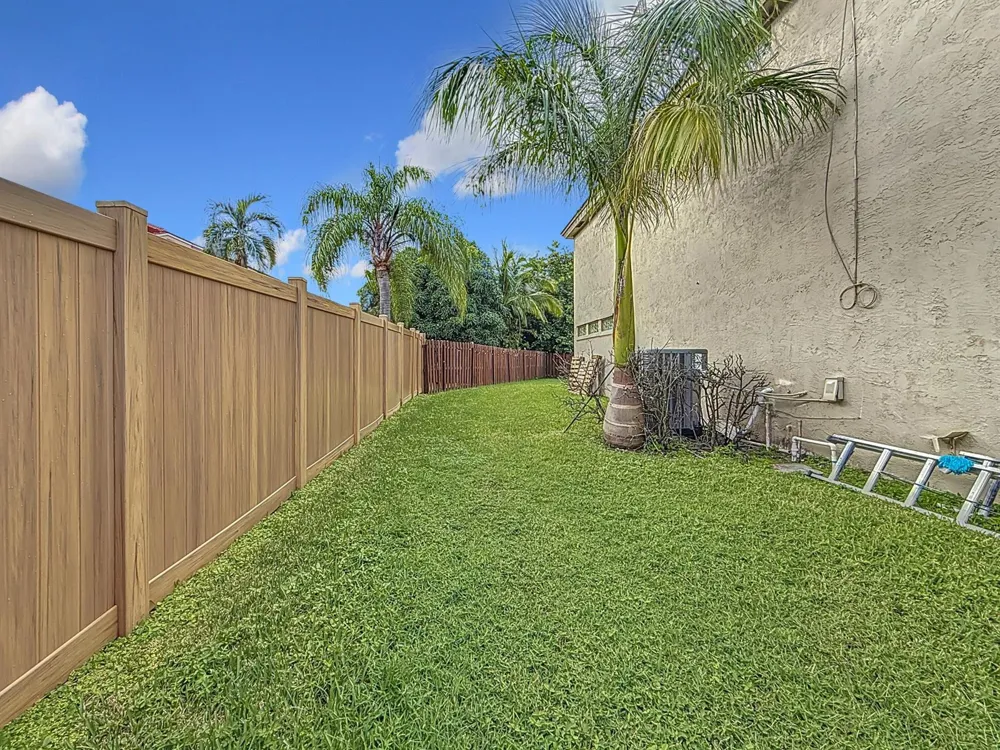 3123 Sunset Circle Margate, FL 33063