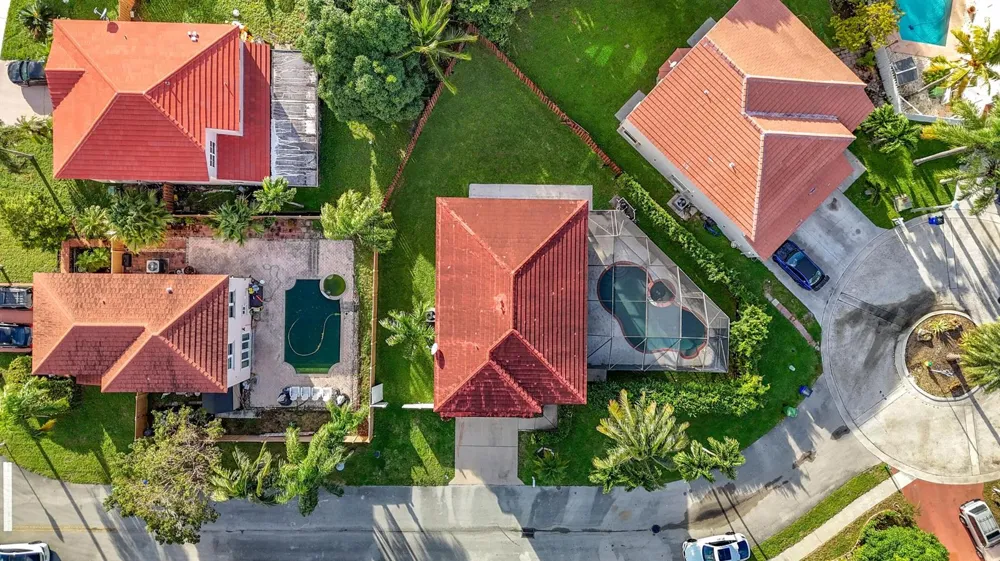 3123 Sunset Circle Margate, FL 33063
