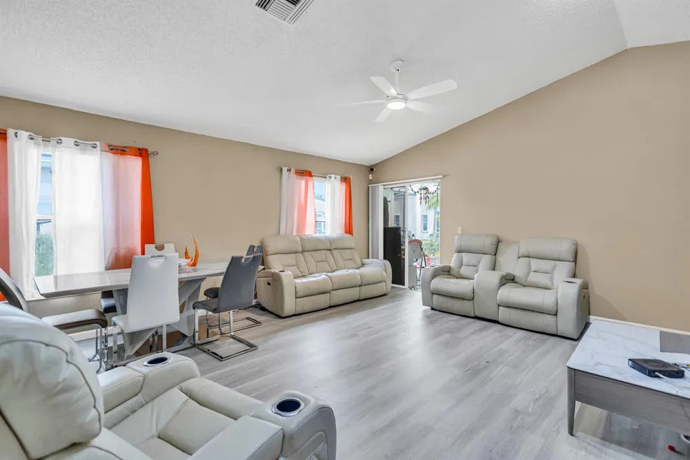 1066 Island Manor Drive 