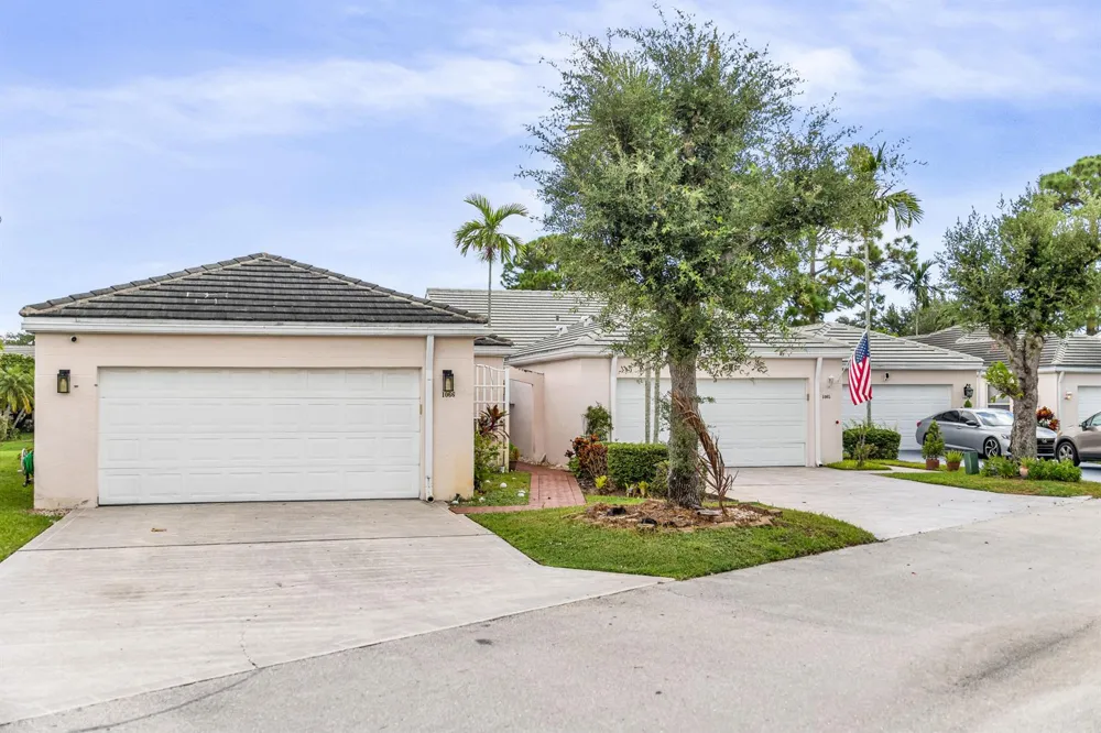1066 Island Manor Drive 