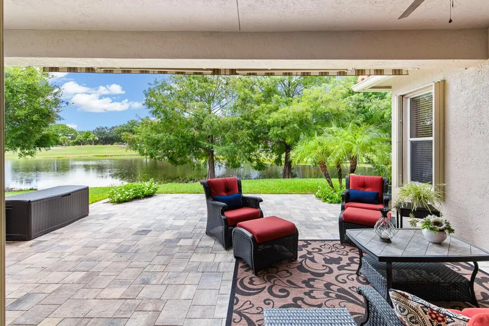 724 SW PEBBLE LANE Palm City, FL 34990