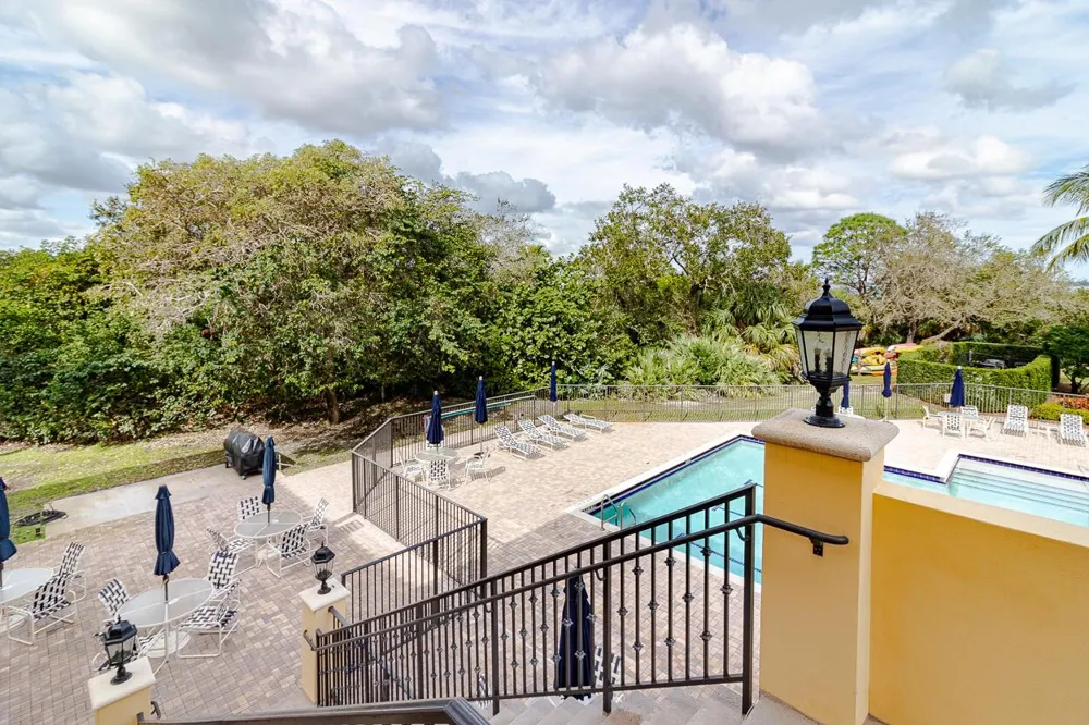 724 SW PEBBLE LANE Palm City, FL 34990