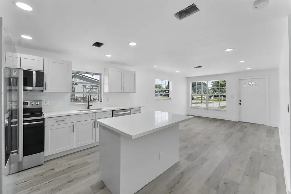 354 NW 4th Place Deerfield Beach, FL 33441