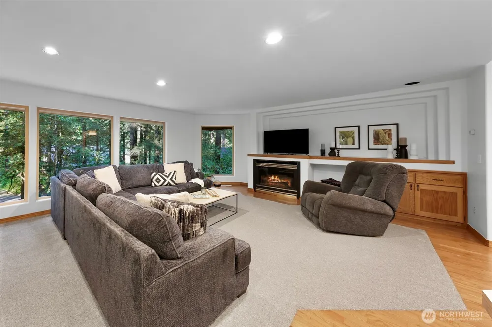 6929 Baker Circle Glacier, WA 98244