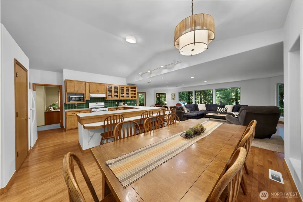 6929 Baker Circle Glacier, WA 98244