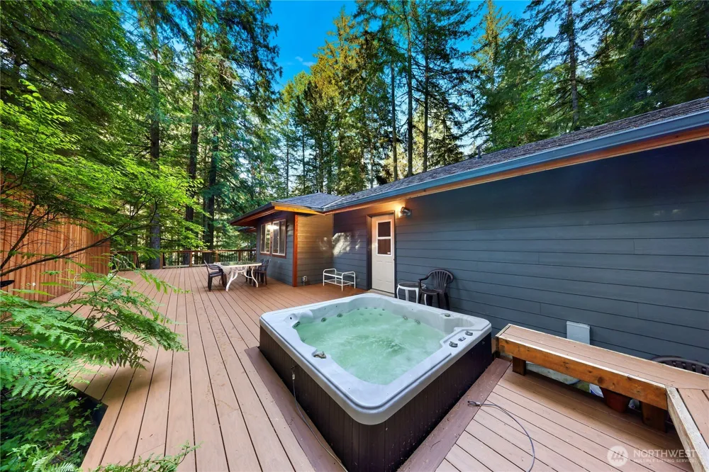 6929 Baker Circle Glacier, WA 98244