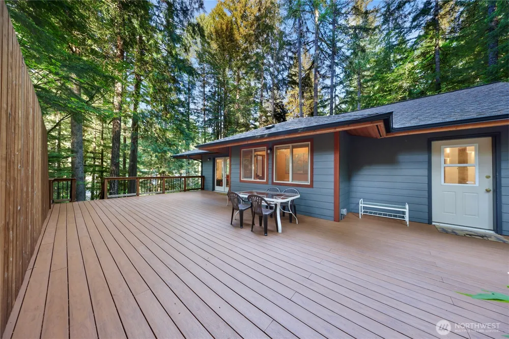 6929 Baker Circle Glacier, WA 98244