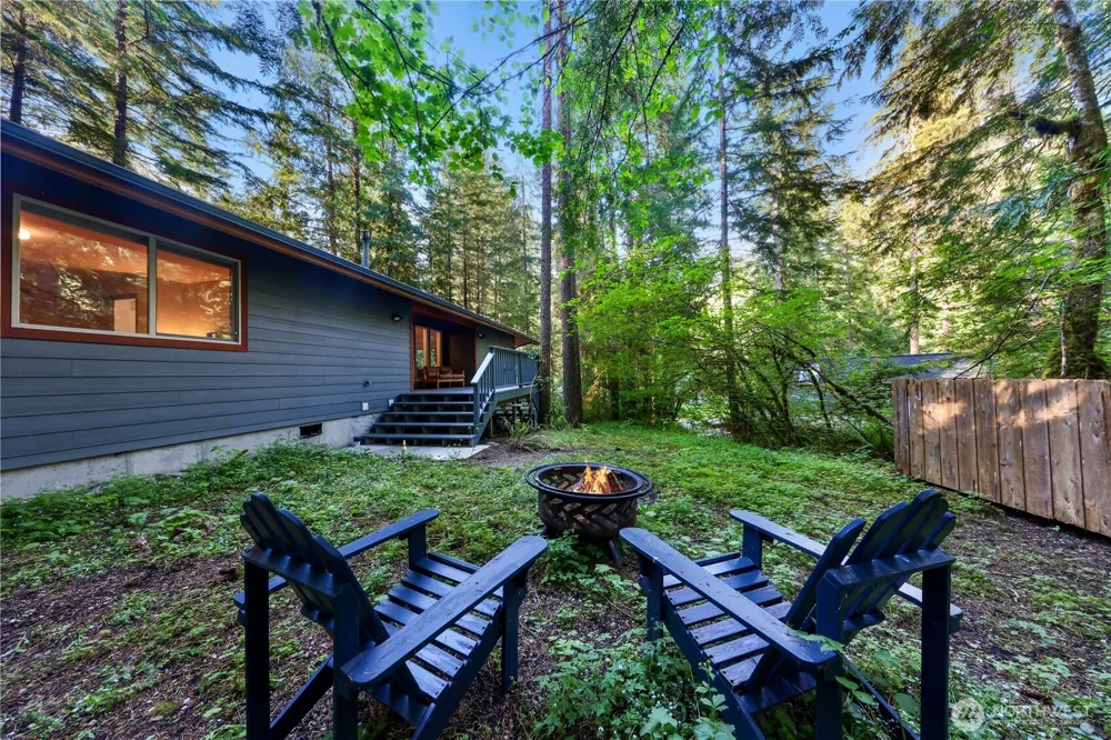 6929 Baker Circle Glacier, WA 98244
