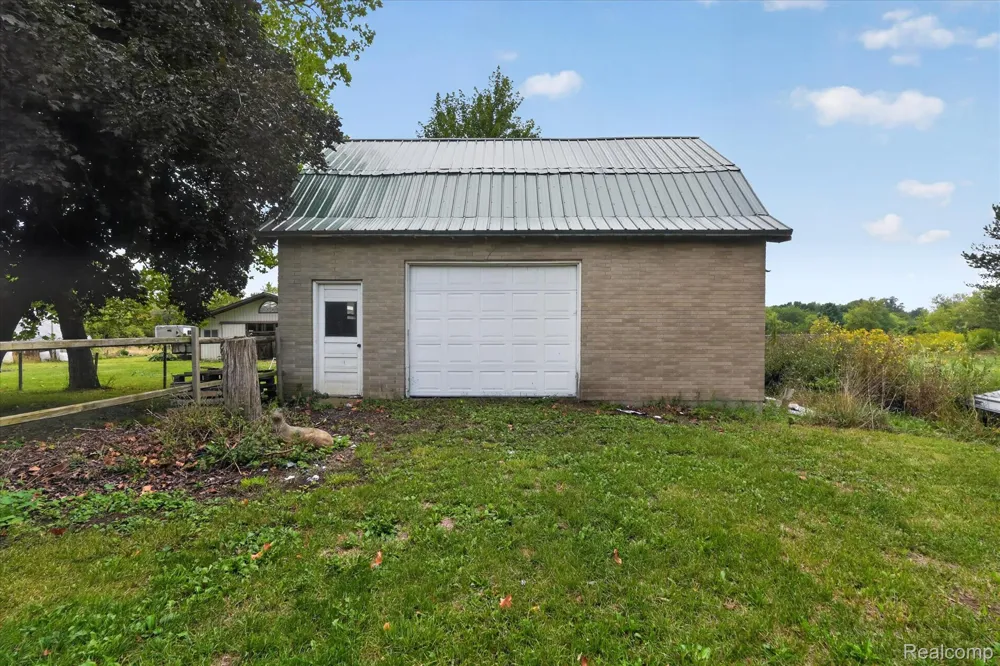 7220 Jennings Road Mundy Township, MI 48473