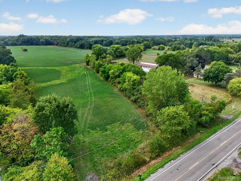 7220 Jennings Road Mundy Township, MI 48473