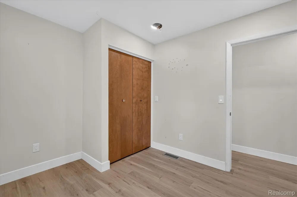 7220 Jennings Road Mundy Township, MI 48473