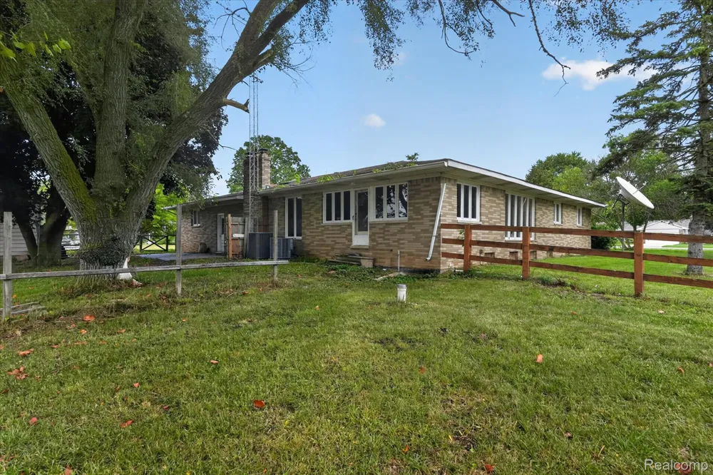 7220 Jennings Road Mundy Township, MI 48473