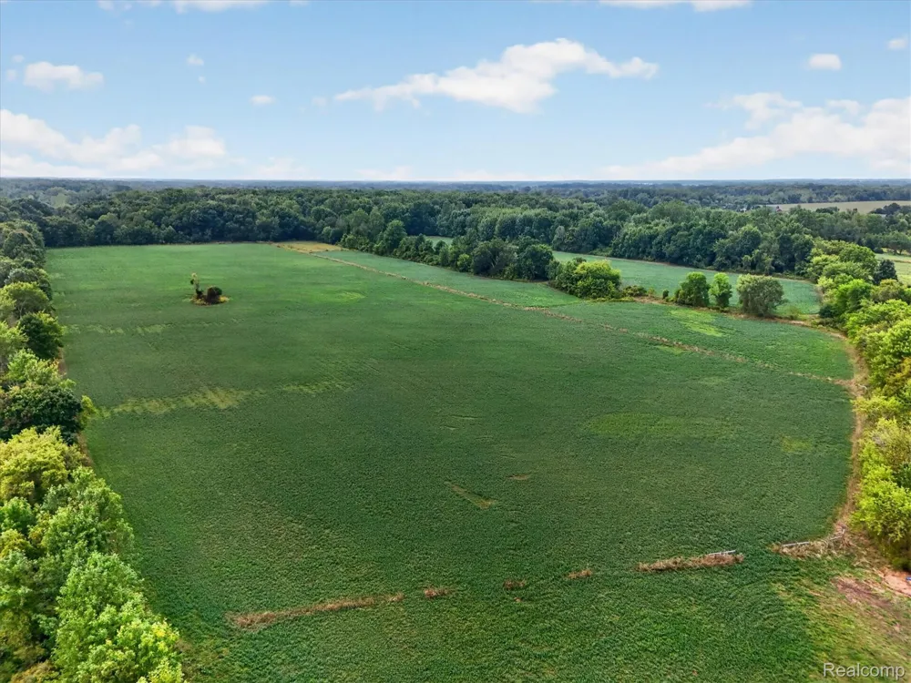 7220 Jennings Road Mundy Township, MI 48473
