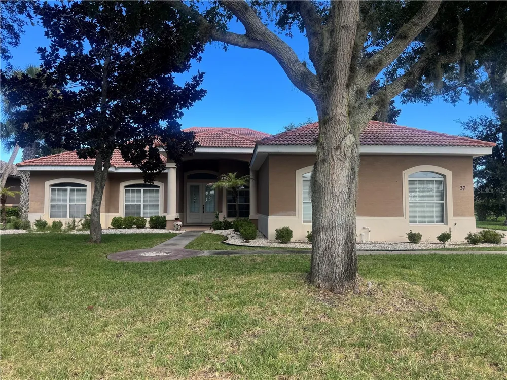 37 SABAL BEND Palm Coast, FL 32137