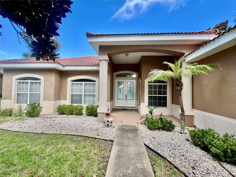 37 SABAL BEND Palm Coast, FL 32137