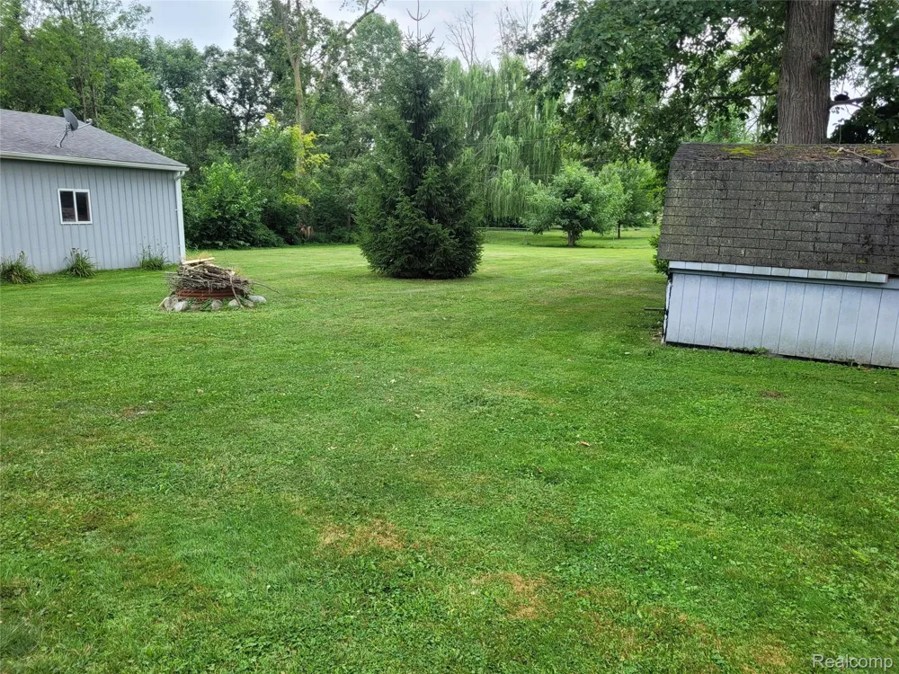48188 Forbes Drive New Baltimore City, MI 48047