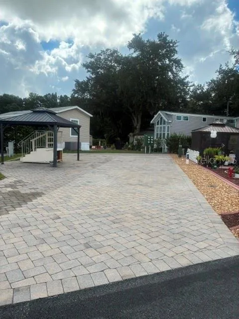 2512 MAGNOLIA STREET Clermont, FL 34714