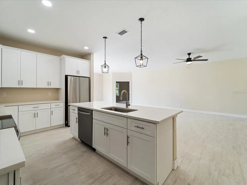 19092 WOODBINE AVENUE Port Charlotte, FL 33954