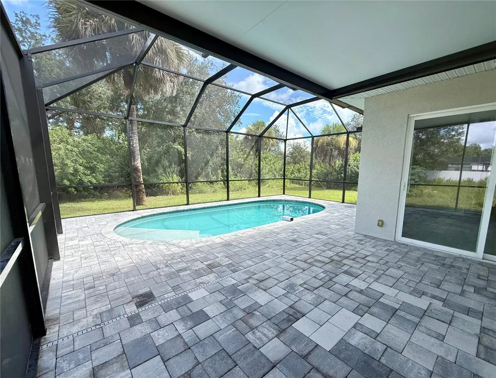 19092 WOODBINE AVENUE Port Charlotte, FL 33954
