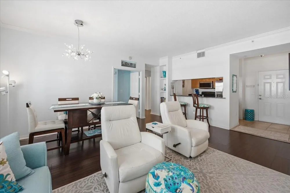 1064 TAMIAMI TRAIL #1206 Sarasota, FL 34236