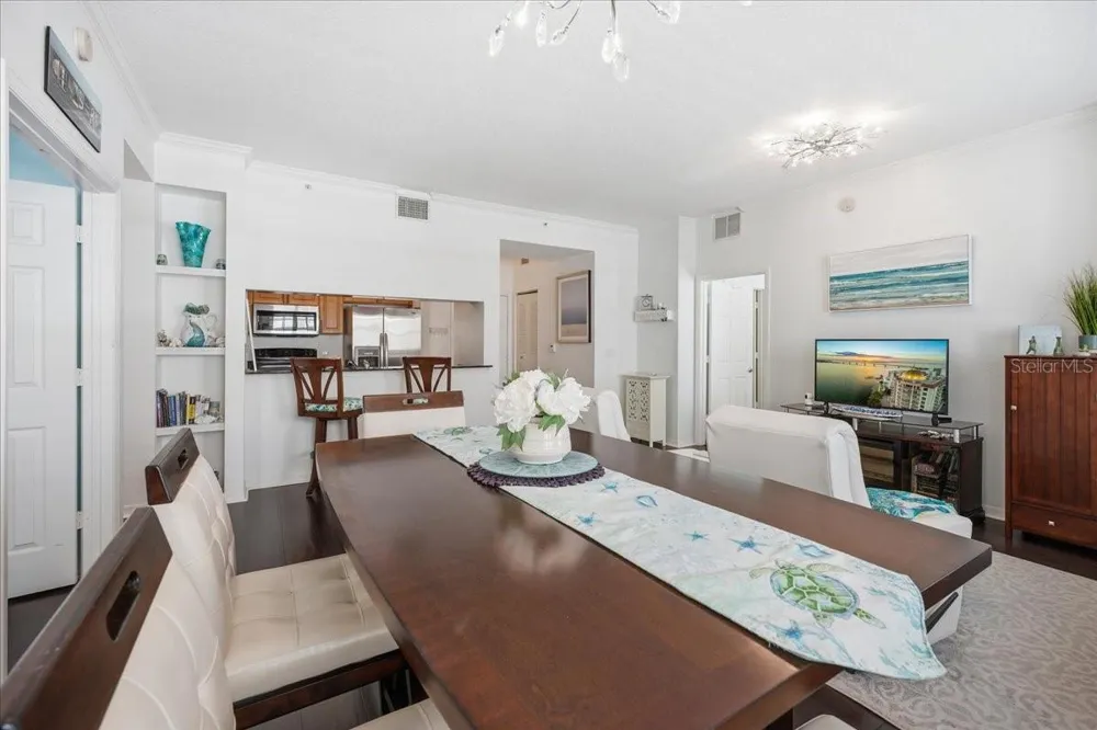 1064 TAMIAMI TRAIL #1206 Sarasota, FL 34236