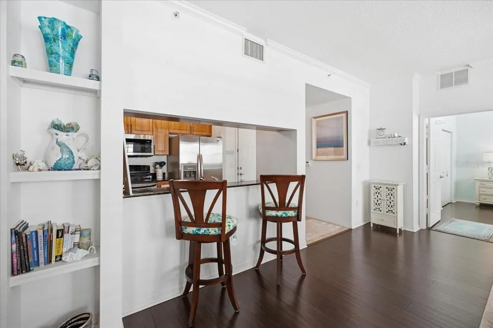 1064 TAMIAMI TRAIL #1206 Sarasota, FL 34236