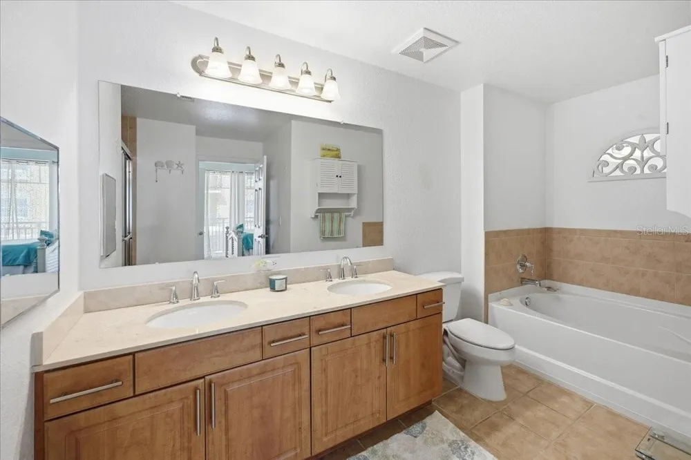 1064 TAMIAMI TRAIL #1206 Sarasota, FL 34236