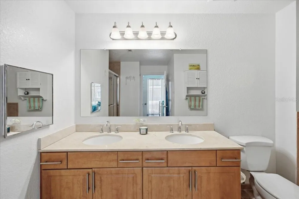 1064 TAMIAMI TRAIL #1206 Sarasota, FL 34236