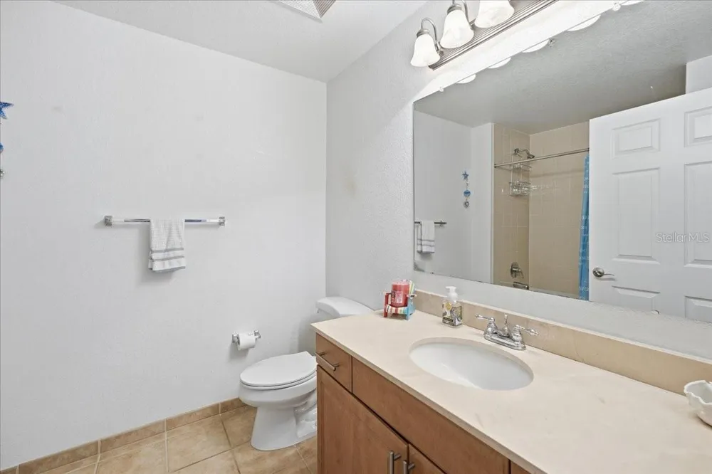 1064 TAMIAMI TRAIL #1206 Sarasota, FL 34236