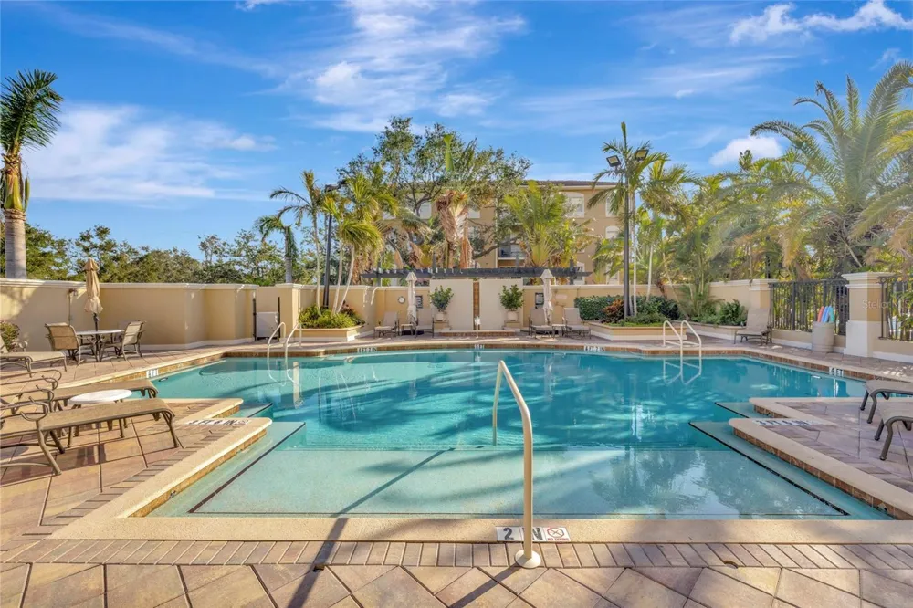 1064 TAMIAMI TRAIL #1206 Sarasota, FL 34236