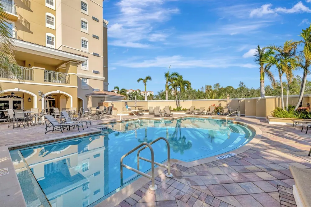 1064 TAMIAMI TRAIL #1206 Sarasota, FL 34236