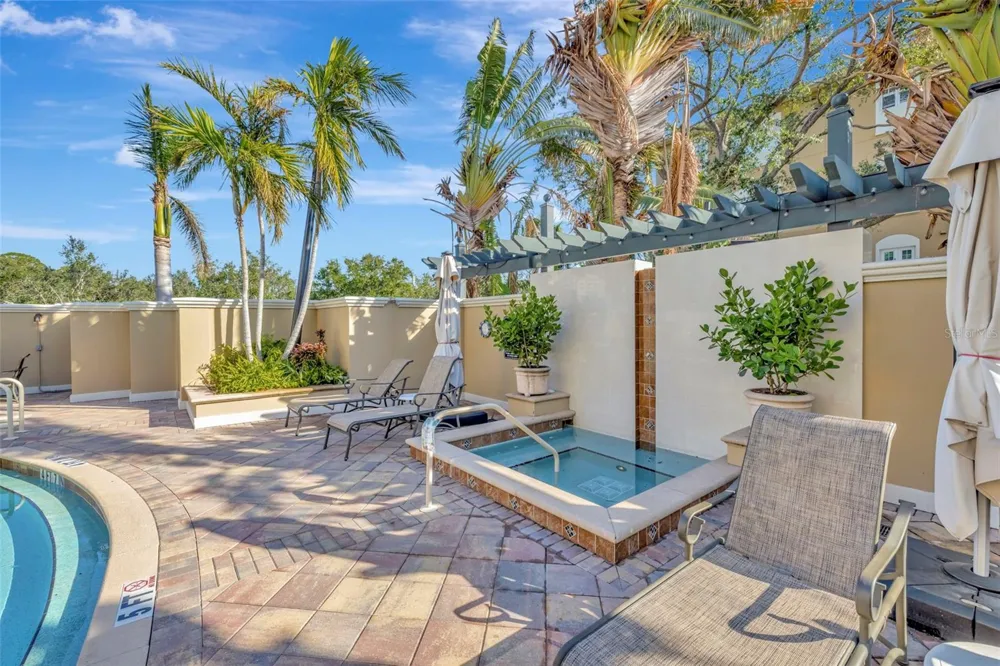 1064 TAMIAMI TRAIL #1206 Sarasota, FL 34236