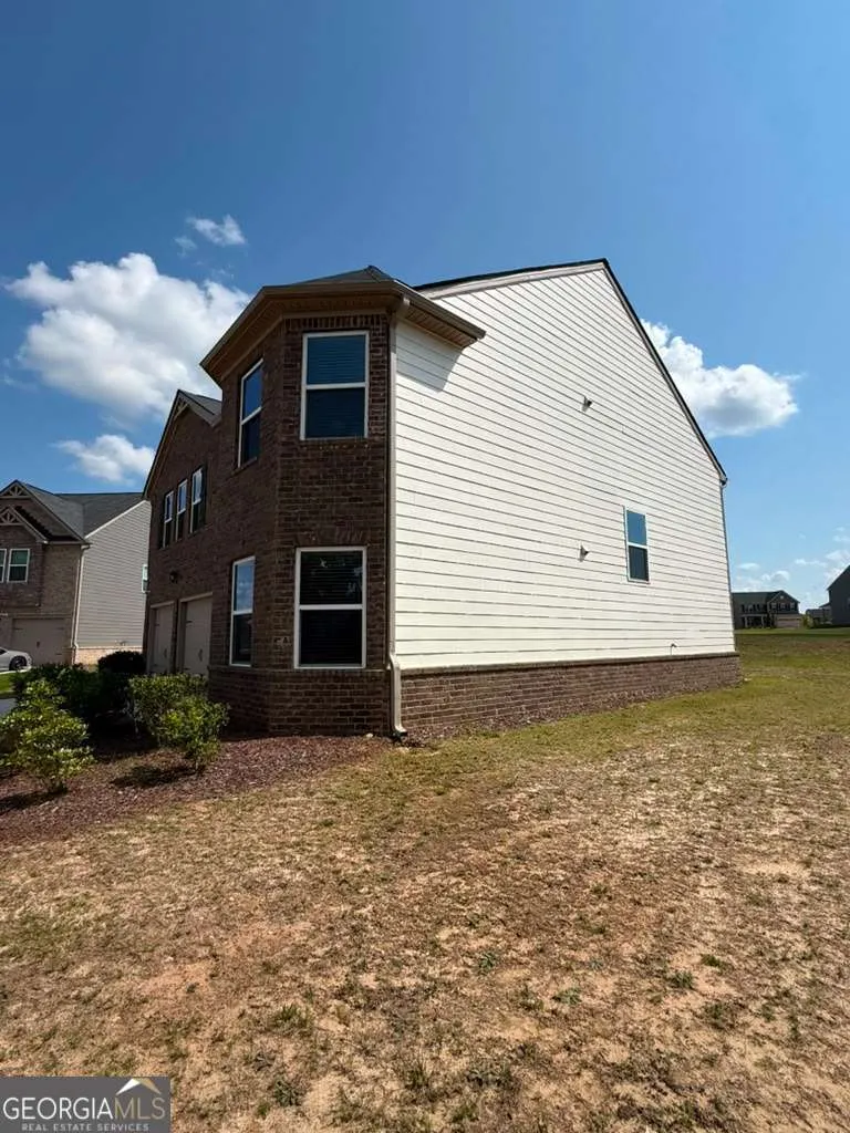 1104 Laflor WAY McDonough, GA 30253