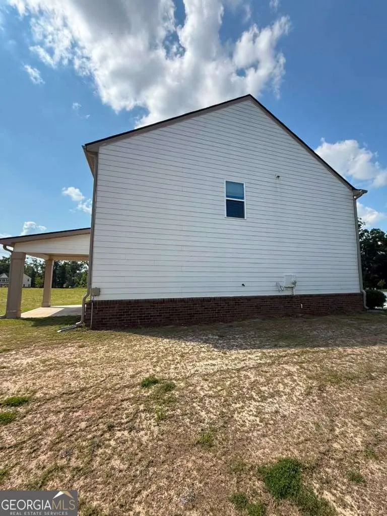 1104 Laflor WAY McDonough, GA 30253