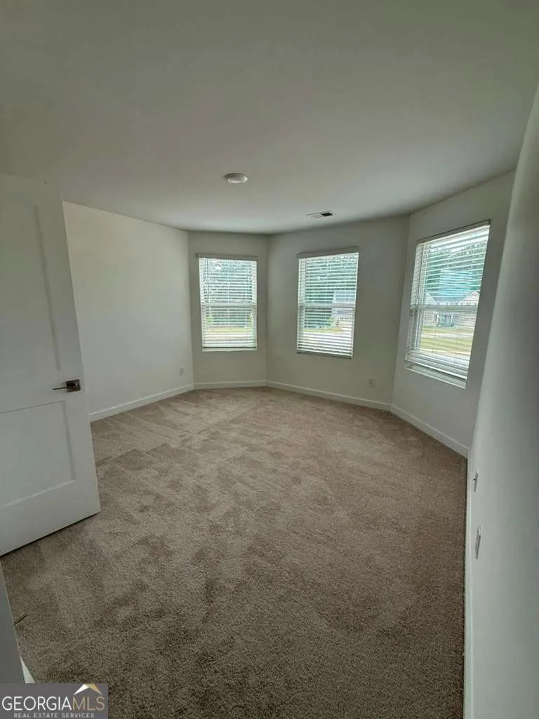 1104 Laflor WAY McDonough, GA 30253