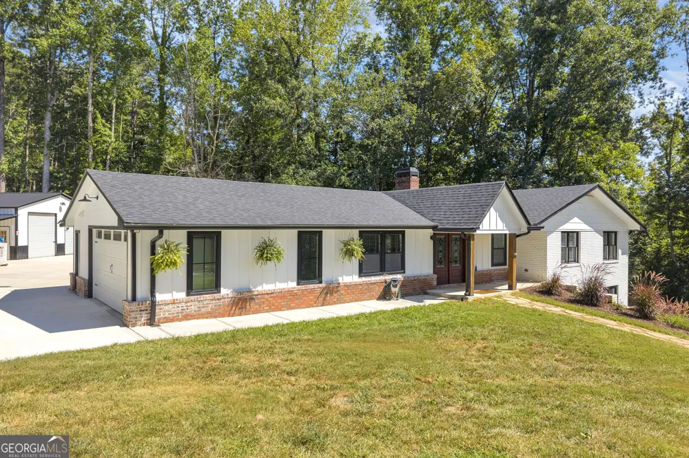 263 Pressley RD Eastanollee, GA 30538