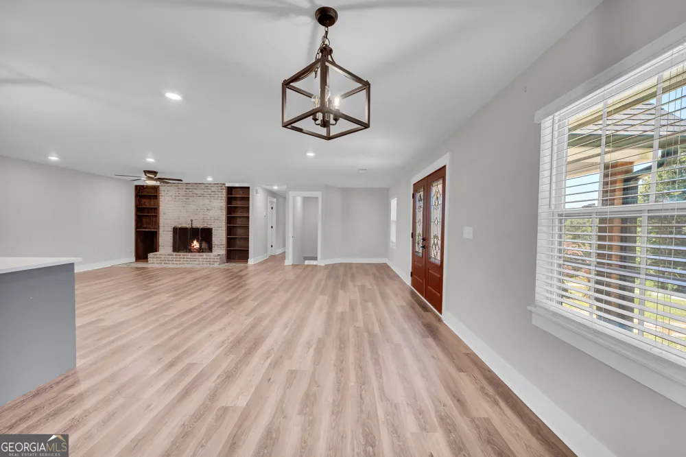 263 Pressley RD Eastanollee, GA 30538