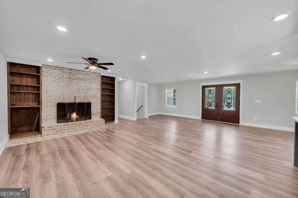 263 Pressley RD Eastanollee, GA 30538