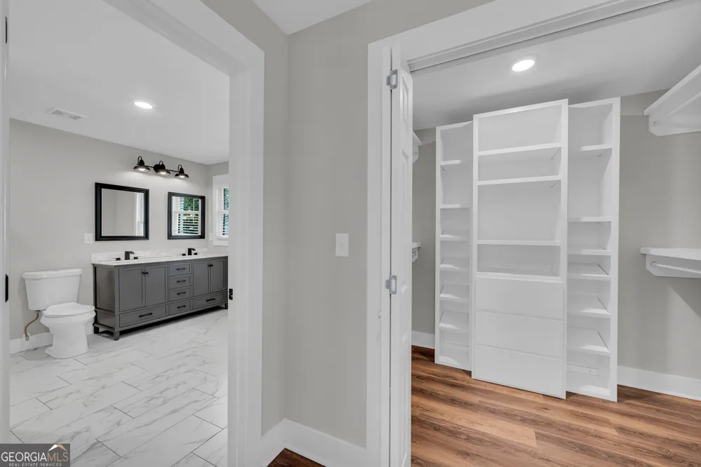 263 Pressley RD Eastanollee, GA 30538