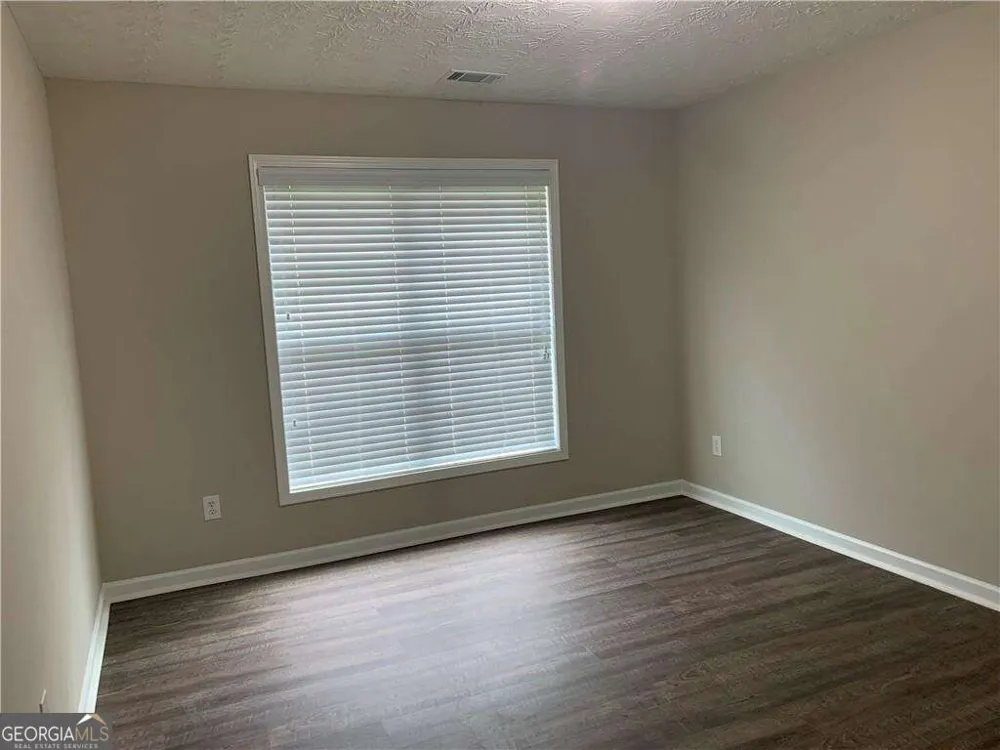 1930 charleston oak CIR Lawrenceville, GA 30043