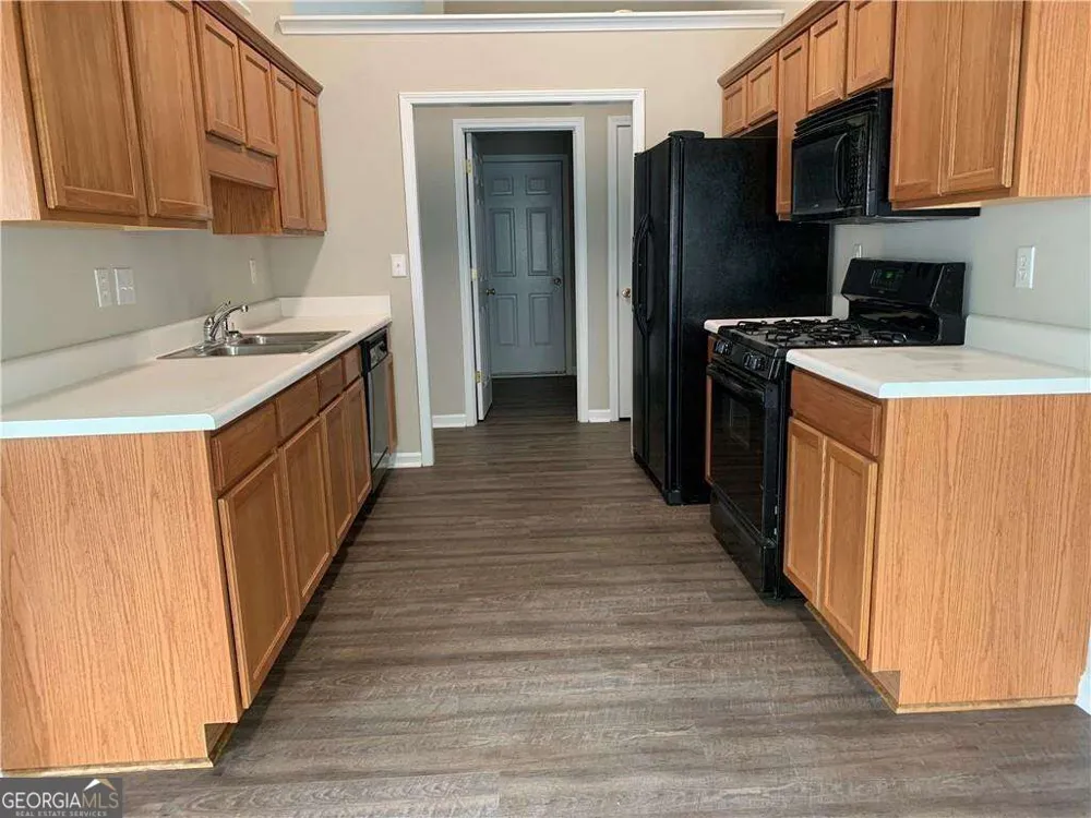 1930 charleston oak CIR Lawrenceville, GA 30043