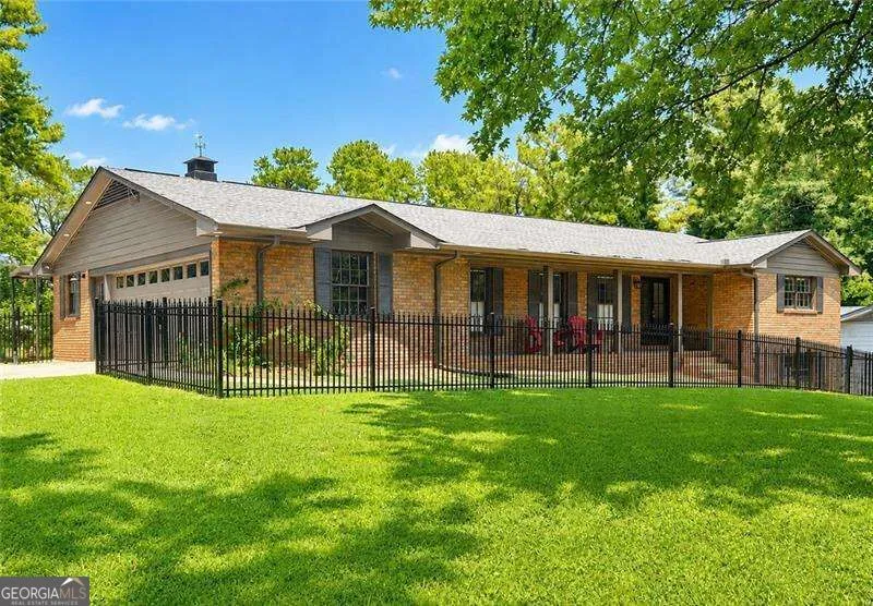 381 Chicopee DR NE Marietta, GA 30060