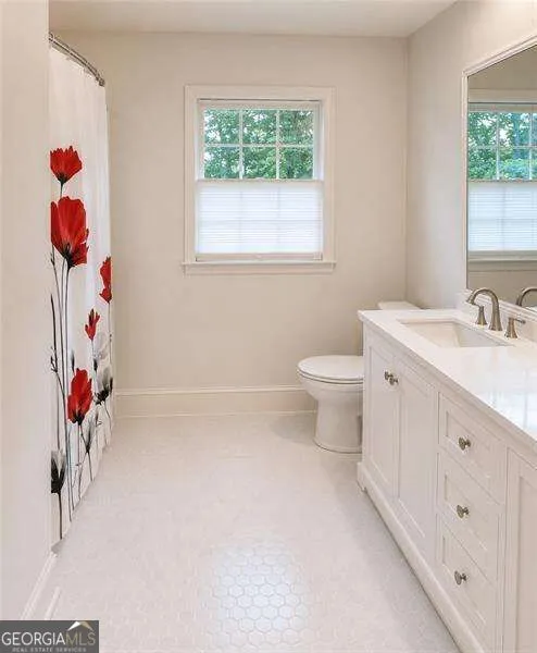 381 Chicopee DR NE Marietta, GA 30060
