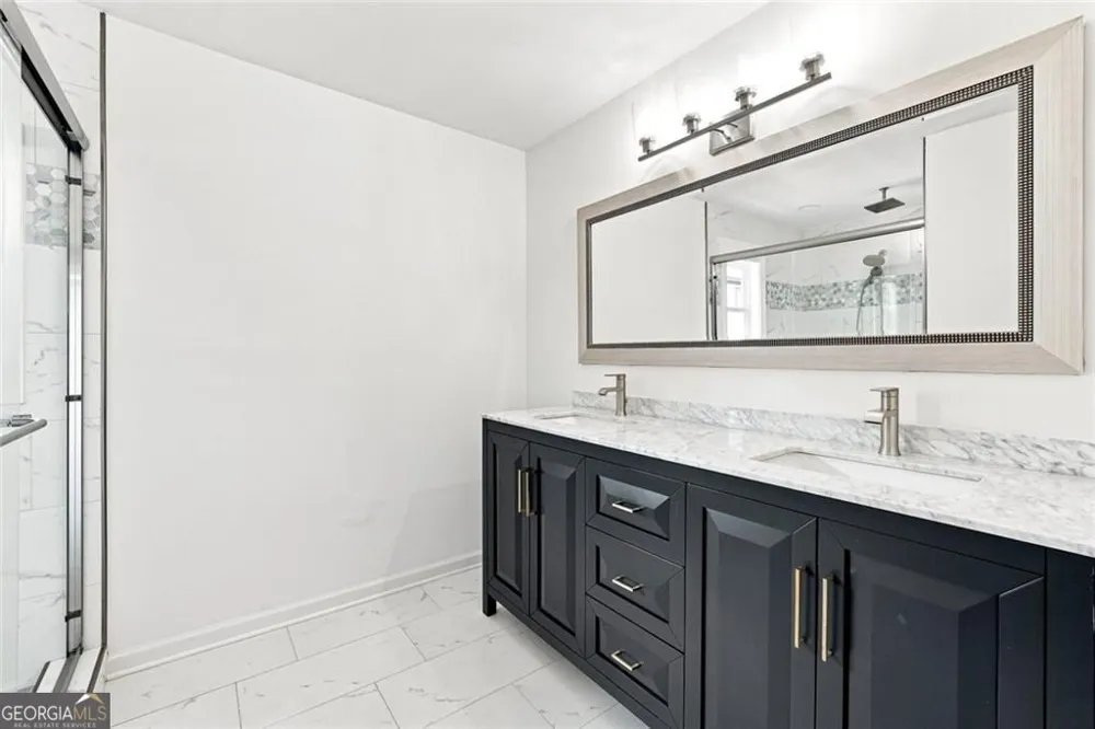 4819 Batiste LN Acworth, GA 30101