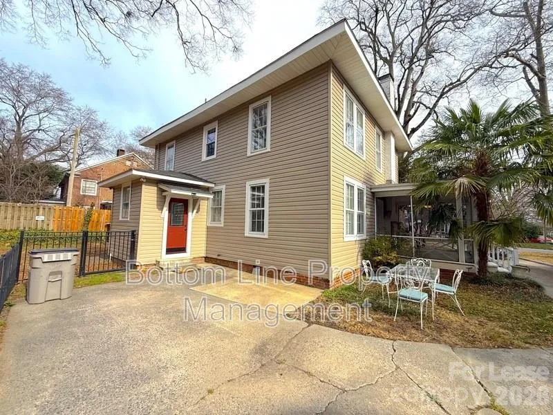 613 S York Street Gastonia, NC 28052