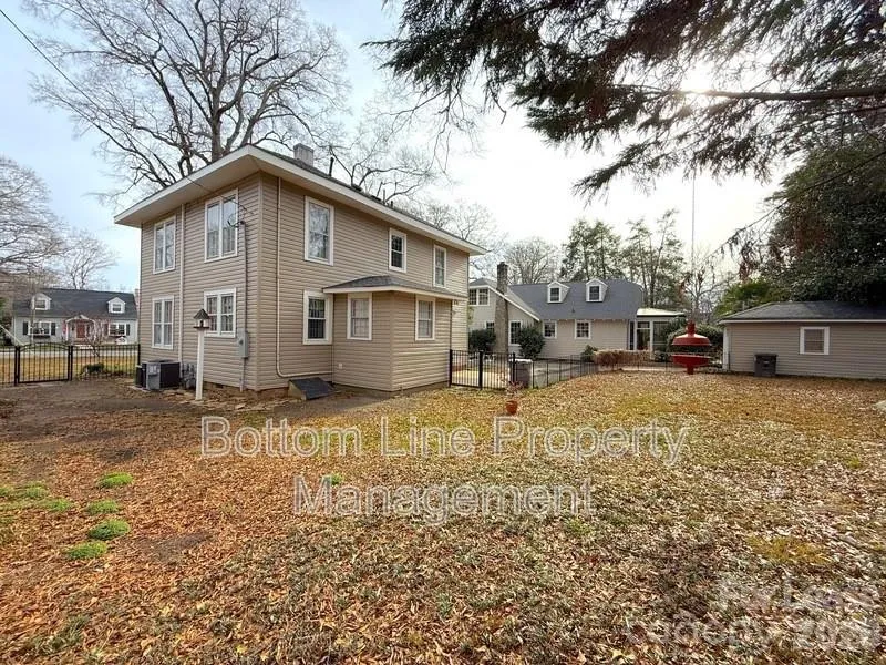 613 S York Street Gastonia, NC 28052